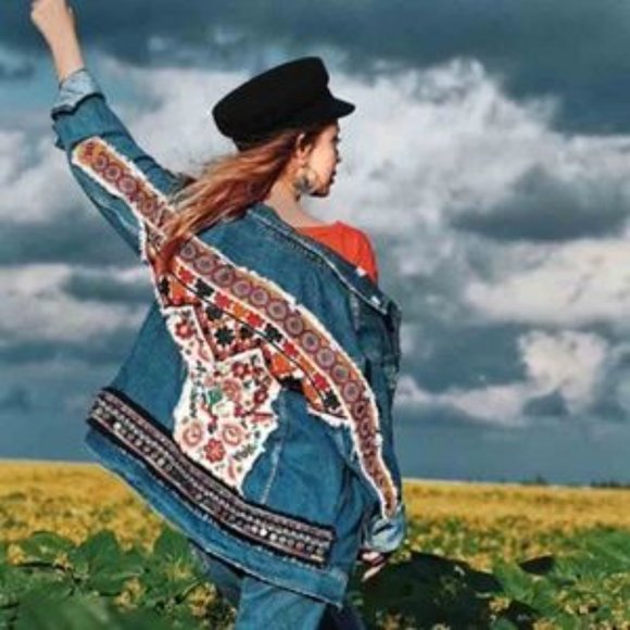 Boho Denim Blue Floral Embroidered Jean Jacket - Picture 5 of 11